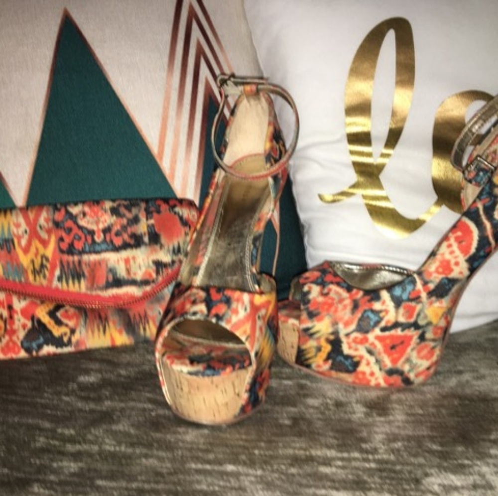 Orange & Blue Multi color heels & wristlet